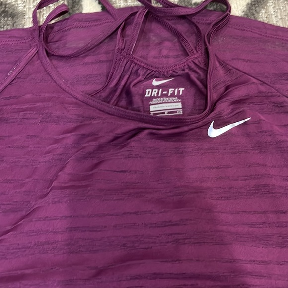 ❌SOLD❌Bundle of Nike Workout Clothes - Picture 5 of 7